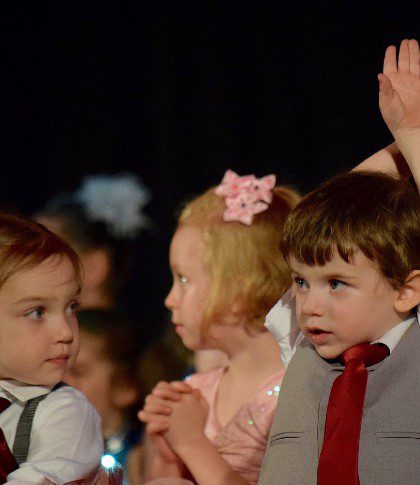 kinder-tanzen-gruppentanz-karims-tanzschule