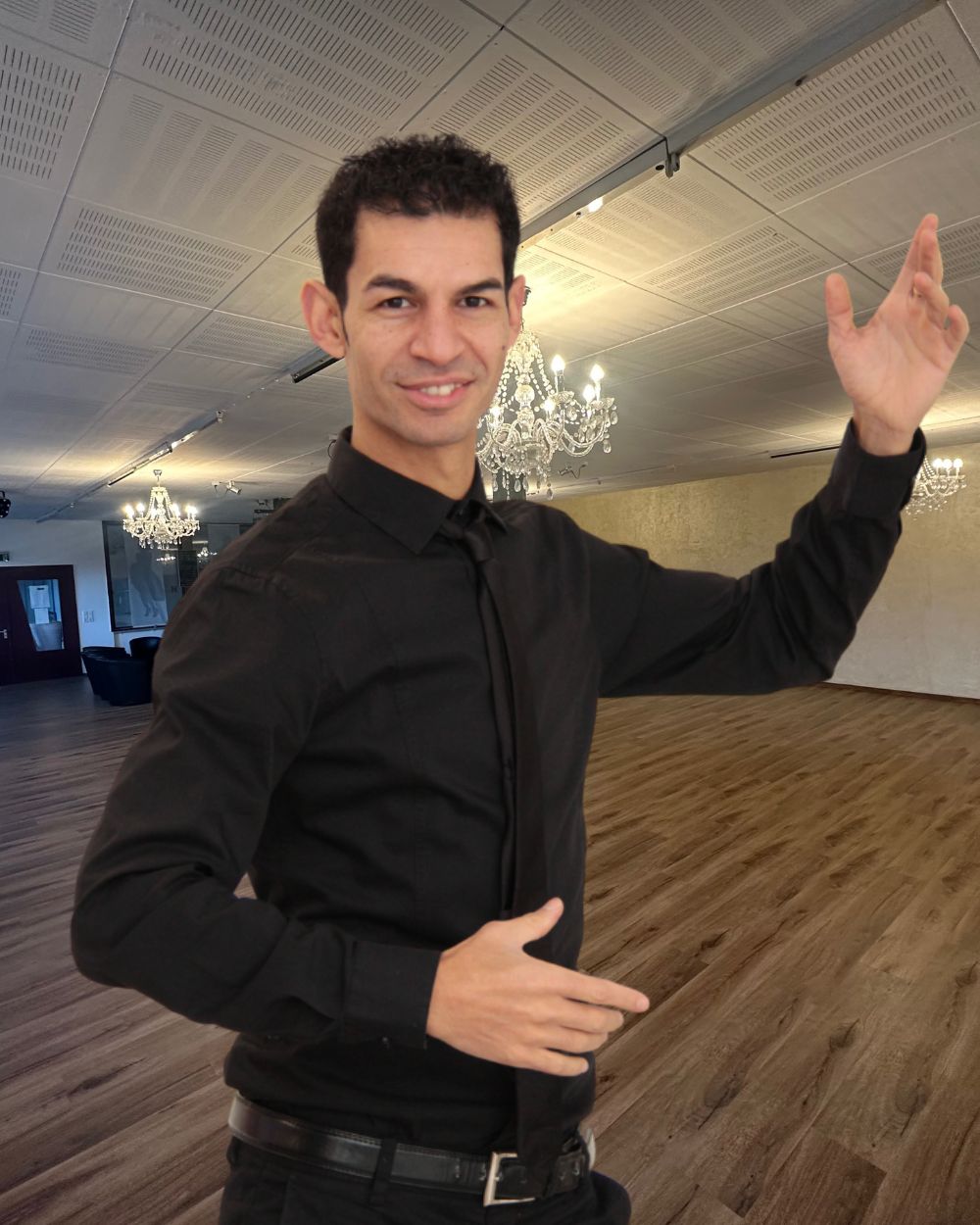 Karim, Tanzlehrer und Inhaber von Karim’s Tanzschule in Michelstadt